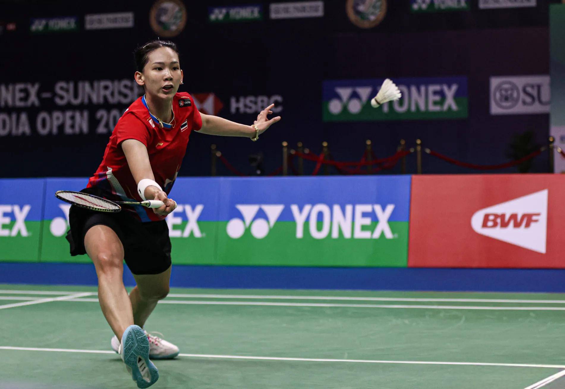 开云体育入口-泰国羽毛球队力克丹麦羽毛球队，马琳爆发神勇