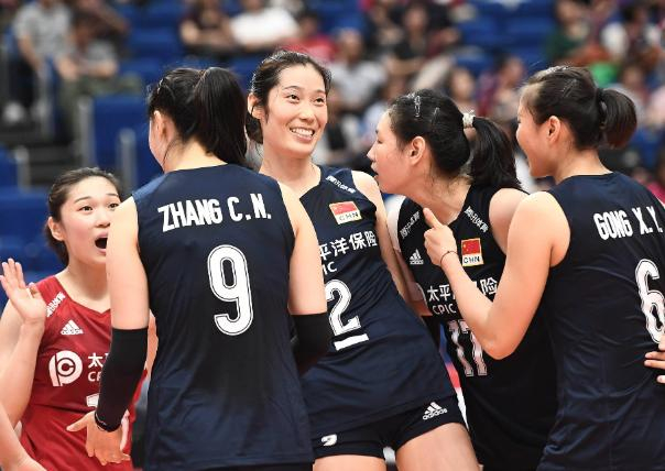 排球战术调整奏效，成功扭转局势的简单介绍