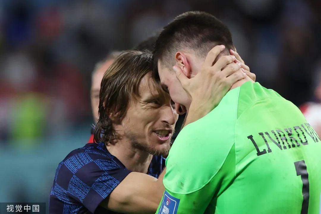 开云体育官网-包含德国队逆转法国队，黄鸭组合惊艳四座的词条