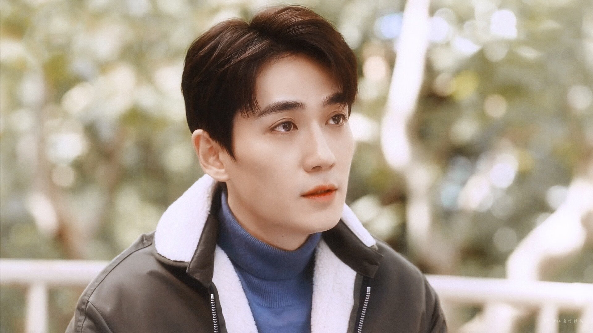 王座之下暗流涌，当鹈鹕遭遇十冠王朝，班凯罗用逆天表现重写剧本