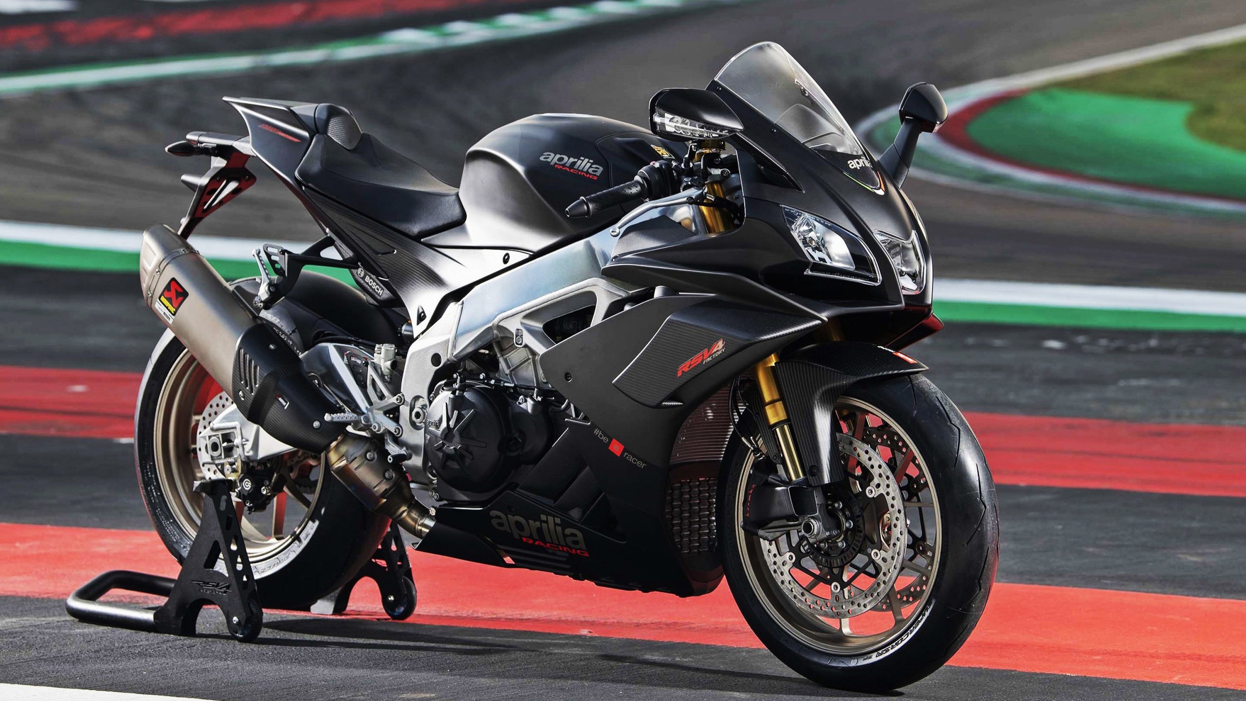 球场节拍器,阿拉巴的魔杖如何拨动胜利琴弦