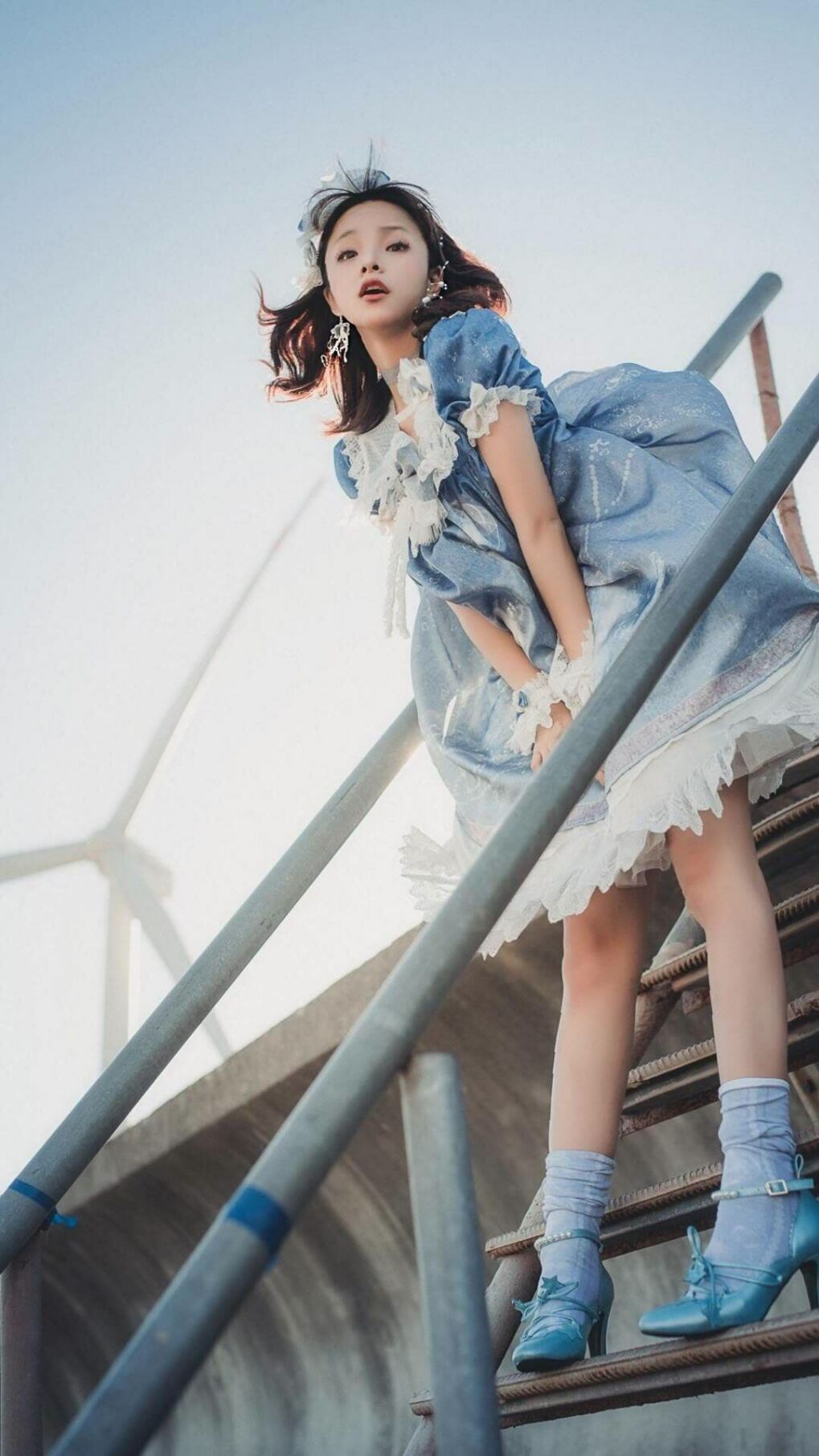 西决生死夜，莱万不手软